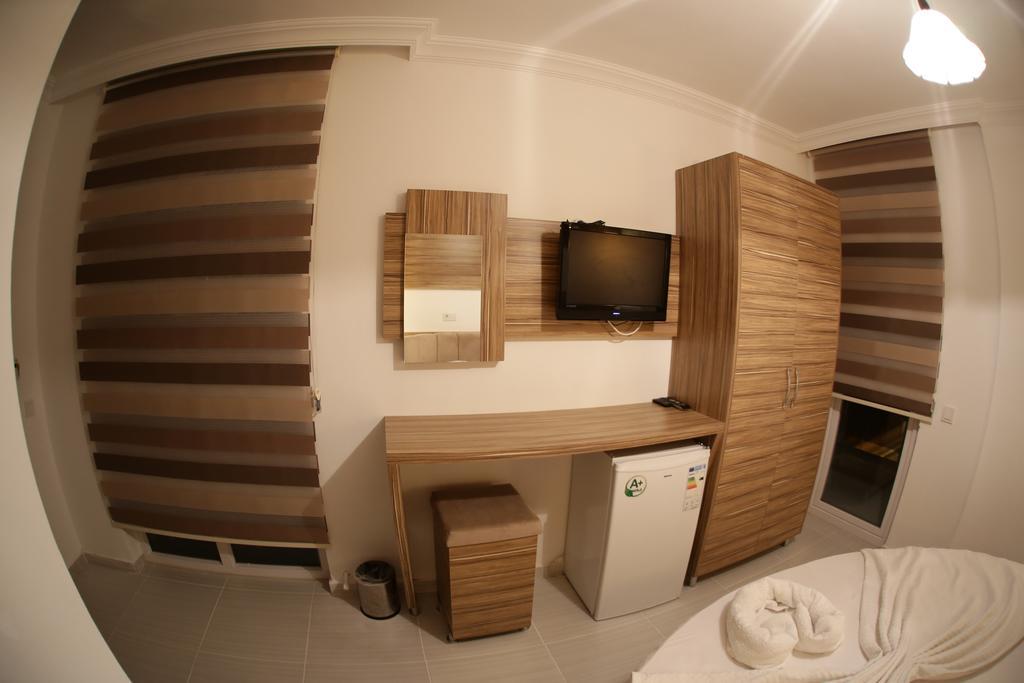 Araucaria Pension Antalia Camera foto