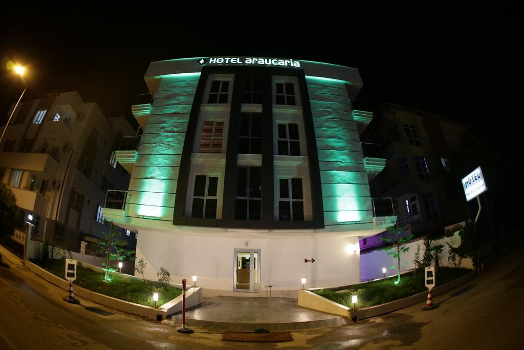 Araucaria Pension Antalia Esterno foto